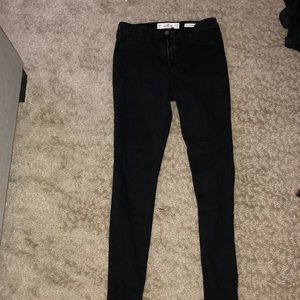 holister black jeans